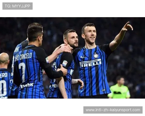 劳塔罗禁区转身抽射破门，国际米兰一脚致命